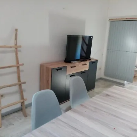 Le Porcheron Apartament *